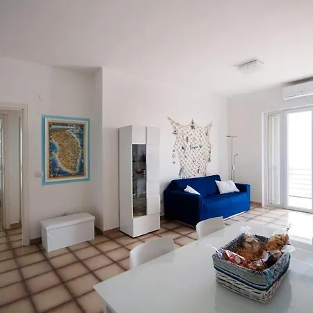 Overlooking The Sea With A View Of Old And The Whole Bay Holiday home Gallipoli